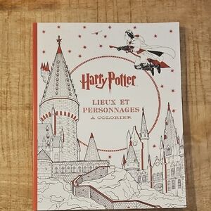 Scholastic Harry Potter Coloring Book - Red and White - NEW